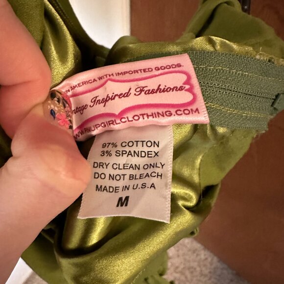 Pinup Couture Harley dress, size Medium, very good condition - Picture 8 of 11